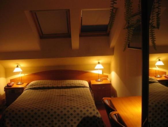 Hotel Alexandra Pobiedziska Kültér fotó
